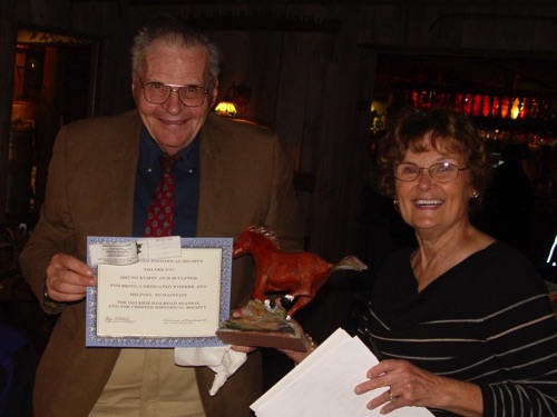 2008-11-18 Norma presents Bruno a certificate of appreciation. DSC06613c.jpg